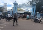 Beri-Rasa-Aman-Umat-Islam-Saat-Ibadah,-Sat-Lantas-Polres-Belu-Rutin-Amankan-Sholat-Jumat-di-Masjid-Agung-Al-Mujahidin