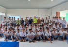 Kolaborasi-Epik-Polres-Belu-dan-RRI-Atambua,-Gelar-Talkshow-Edukasi-Tertib-Berlalu-Lintas-dan-Pencegahan-Kenakalan-Remaja-untuk-Pelajar-SMKN-3-Atambua