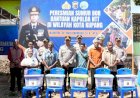 Resmikan-Delapan-Titik-Sumur-Bor,-Kapolda-NTT-Salurkan-Bansos-kepada-Warga-Kelurahan-Belo