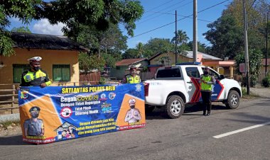 New-Normal-Berlaku,-Sat-Lantas-Polres-Belu-Intens-Beri-Edukasi-ke-Masyarakat-Tentang-Protokol-Kesehatan