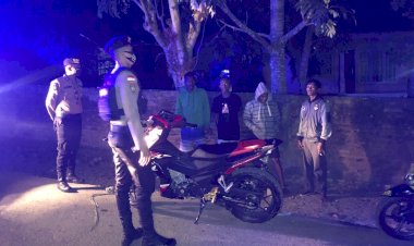 Turun-Patroli,-Samapta-Polres-Belu-Minta-Masyarakat-Disiplin-Jalani-Kebiasaan-Baru-di-Tengah-Pandemi-Covid-19