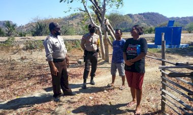 Polsek-Kakuluk-Mesak-Minta-Warga-Fatukmetan-Jalani-Kebiasaan-Baru-dengan-Perhatikan-Protokol-Kesehatan