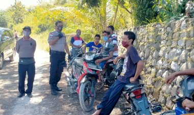 Putus-Mata-Rantai-Covid-19,-Polsek-Lasiolat-Ajak-Masyarakat--Patuhi-Protokol-Kesehatan-di-Era-Adaptasi-Kebiasaan-Baru