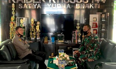 Video,-Momen-Silaturahmi-Kapolres-Belu-dengan-Danyon-RK-744/SYB