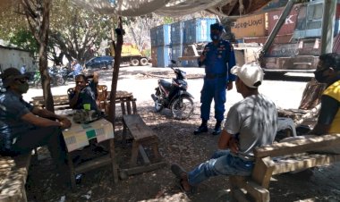 Sebut-Covid-19-Masih-Ada,-Sat-Pol-Airud-Polres-Belu-Ajak-Masyarakat-Tetap-Patuhi-4-M