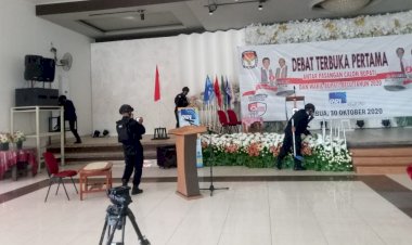 Personil-Brimob-Kompi-2-Pelopor-Belu-Sterilisasi-Lokasi-Debat-Terbuka-Paslon-Bupati-Belu-Tahun-2020