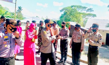 Video-Rangkaian-Kunker-Kapolres-Belu-di-Raihat,-Dari-Tatap-Muka-Sampai-Baksos-untuk-Warga-Kurang-Mampu