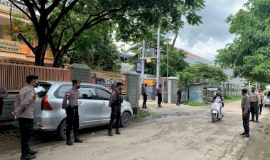 Turun-Penuh,-Anggota-Polres-Belu-Sukses-Amankan-Debat-Putaran-Kedua-Paslon-Pilkada-Belu-tahun-2020