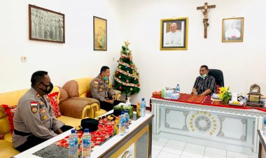 Jelang-Natal-dan-Tahun-Baru,-Kapolres-Belu-Silaturahmi-ke-Sejumlah-Tokoh-Agama,-Tonton-Videonya
