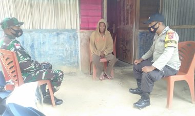 Bareng-Babinsa,-BRIPKA-Fadly-Awad-Imbau-Masyarakat-Jaga-Keamanan-dan-Patuhi-Protokol-Kesehatan