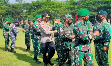 Kapolres-Belu-AKBP-Khairul-Saleh-Hadiri-Upacara-Pelepasan-Satgas-Pamtas-Yon-RK-744/SYB