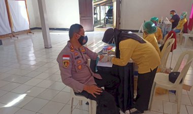 Cek-Kondisi-Kesehatan,-Personil-Polres-Belu-dan-Brimob-Jalani-Rikes-Berkala