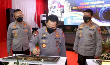 Kapolri-Resmikan-Gedung-Presisi-Polres-Kota-Tangerang-dan-100-Ribu-Rumah-untuk-Personel
