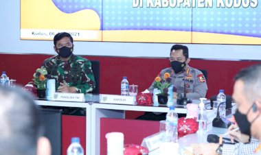 Ini-Upaya-Panglima-TNI,-Kapolri-dan-Kepala-BNPB-Tekan-Kasus-Covid-19-di-Kudus