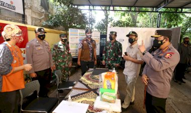 Kapolri-Bakal-Tambah-Tracer-di-Posko-PPKM-Mikro-Cengkareng-Barat