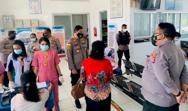 Di-Gelar-di-18-Titik,-Polres-Belu-bersama-Pemerintah-dan-TNI-Gelar-Vaksinasi-Massal-Tahap-II