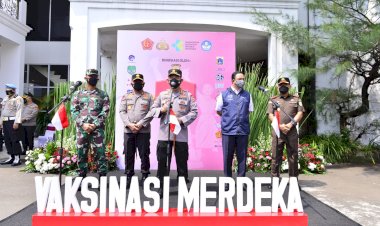 Kapolri-Siapkan-Strategi-Capai-Vaksinasi-70-Persen-di-Hari-Kemerdekaan