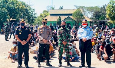 Polres-Belu-Kawal-Ketat-Deportasi-352-WNA-Ilegal-Asal-Timor-Leste-ke-PLBN-Motaain