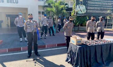 Tegas,-Kapolres-Belu-AKBP-Khairul-Saleh-Tarik-Puluhan-Senjata-Api-dari-Anggota,-Ini-Alasannya