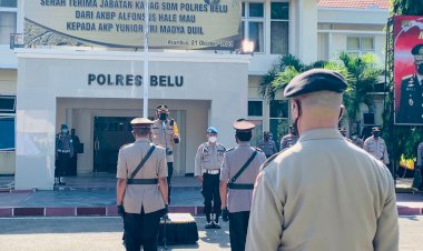 Kapolres-Belu--AKBP-Yosep-Krisbiyanto-Pimpin-Serah-Terima-Jabatan-Kabag-SDM