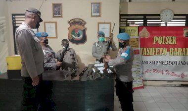 Sidak-Malam-Hari,-Langkah-Jitu-Propam-Polres-Belu-Pastikan-Anggota-Polsek-Siap-Melaksanakan-Tugas