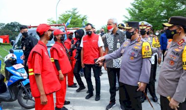 Tinjau-Kalikangkung,-Kapolri-Imbau-Pemudik-Tak-Paksakan-Berkendara-dalam-Kondisi-Lelah-Demi-Keselamatan