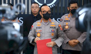 Kapolri-Tinjau-Arus-Mudik-Naik-Heli,-Tol-Jakarta-Cikampek-Lancar
