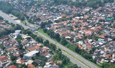 Pantau-Lewat-Heli,-Polri-Sebut-Arus-Mudik-Cikampek-Kalikangkung-Normal