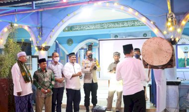 Malam-Takbiran-Idul-Fitri-1443-H,-Polres-Belu-Amankan-Mesjid-dan-Lakukan-Patroli-Dialogis-Keliling-Kota
