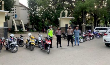 Peringatan-Kenaikan-Isa-Almasih,-Polres-Belu-dan-Jajaran-Turun-ke-Gereja-Jamin-Ibadah-Berjalan-Kondusif