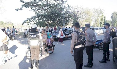 Jamin-Keamanan-dan-Kenyamanan-Umat-Beribadah,-Polres-Belu-dan-Jajaran-Amankan-Ibadah-Sholat-Idul-Adha-1443-H