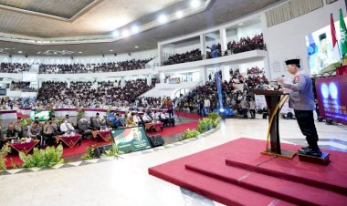 Kapolri-Tekankan-Pentingnya-Jaga-Persatuan-Kesatuan-Bangsa-Dihadapan-Angkatan-Muda-Muhammadiyah