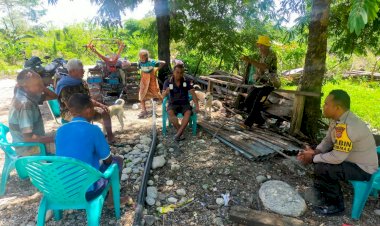 Sambang-Dialogis,-Bhabinkamtibmas-Polsek-Raihat-Ajak-Warga-Binaannya-Lawan-Radikalisme