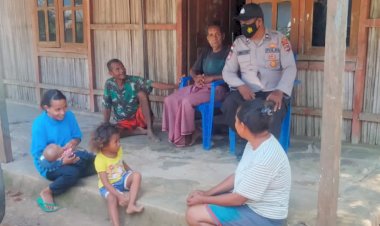 Patroli-di-Akhir-Pekan,-Anggota-Polsek-Raihat-Ajak-Warga-Maumutin-Waspadai-Gerakan-Radikalisme