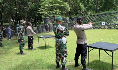 Asah-Kemampuan-Personil,-Polres-Belu-Gelar-Latihan-Menembak-Berkala-di-Markas-Yonif--RK-744/SYB