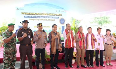 Kapolres-Belu-Hadiri-Pencanangan-Gemapatas-Satu-Juta-Patok-Batas-untuk-Indonesia