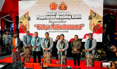 Gelar-Wayang-Kulit,-Kapolri:-Perkuat-Sinergitas-TNI-Polri-dan-Semakin-Dekat-dengan-Masyarakat