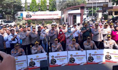 Wujud-Kepedulian-Kapolri-ke-Masyarakat,-2-Ribu-Bansos-Disebar-ke-Warga-Jakarta-Utara
