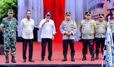 Kurangi-Beban-Jalan-Tol-dan-Arteri,-Kapolri-Lepas-434-Bus-Mudik-Gratis-Polri-Presisi
