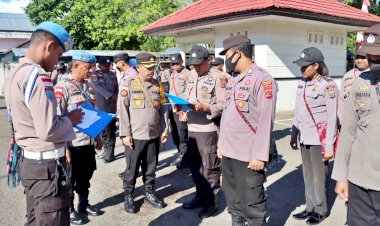 Pimpin-Apel-Perdana,-Kapolres-Belu,-AKBP-Richo-Simanjuntak-Beri-Arahan-dan-Cek-Langsung-Kehadiran-Anggota