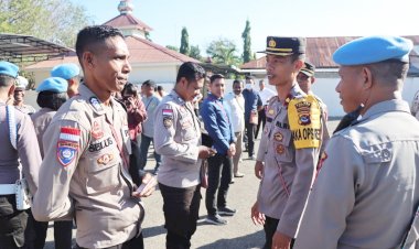 Budayakan-Disiplin-dari-Dalam,-Seksi-Propam-Polres-Belu-Kembali-Periksa-Sikap-Tampang-dan-Surat-surat-Anggota