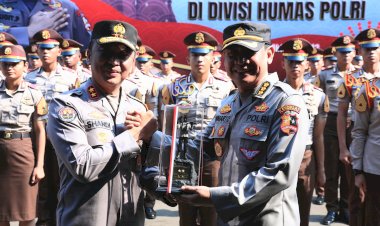 Kadiv-Humas-Terima-Kunjungan-Taruna-Akpol-Angkatan-56