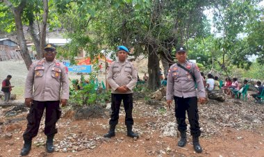 Turun-ke-Desa-Kenebibi,-Polsek-Kakuluk-Mesak-Amankan-Kampanye-Caleg-Partai-Nasdem