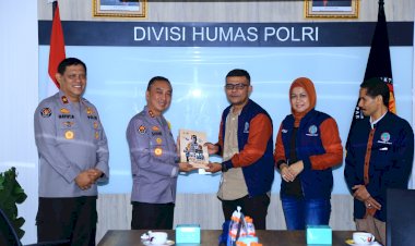 Kadiv-Humas-dan-IWO-Perkuat-Komitmen-Wujudkan-Pemilu-Damai