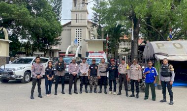 Misa-Natal-2023,-Polres-Belu-Bersama-Instansi-Terkait-Bersinergi-Turun-ke-Gereja-Jamin-Ibadah-Berjalan-Aman-dan-Nyaman