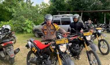Gunakan-Sepeda-Motor,-Kapolres-Belu-Pimpin-Patroli-Sisir-Perkotaan-Hingga-Pantau-Pengamanan-Pleno-PPK