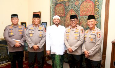 Pasca-Pemilu-2024,-Habib-Syech-Ajak-Masyarakat-Jaga-Persatuan-dan-Kesatuan-demi-NKRI