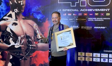 Kapolres-Belu,-AKBP-Richo-N.D-Simanjuntak-Terima-Penghargaan