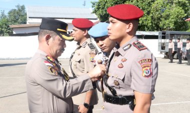 Kapolres-Belu,-AKBP-Richo-N.D-Simanjuntak-Pimpin-Upacara-Serah-Terima-Jabatan-Kasat-Reskrim