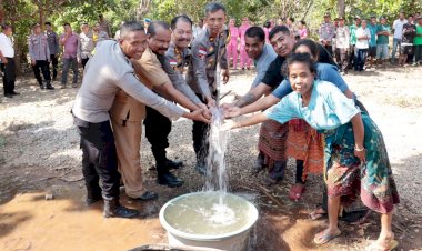 Kado-Manis-di-Hari-Bhayangkara-ke-78,-Kapolres-Belu-Serahkan-Bantuan-Sumur-Bor-untuk-Masyarakat-Desa-Tukuneno